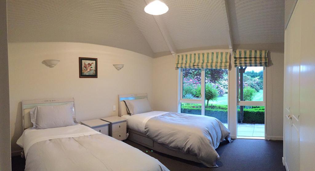 Rhododendron Garden Hotel Christchurch Habitación foto